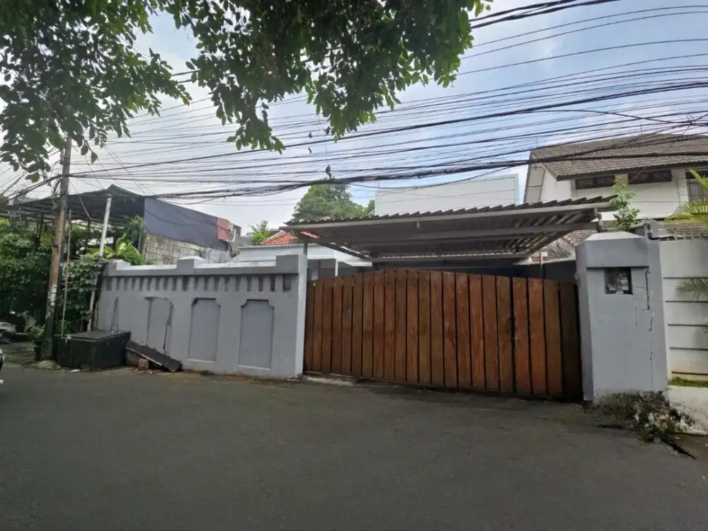 Rumah 1 Lantai di Mampang Prapatan, Hanya 4 Menit ke Tol Tebet