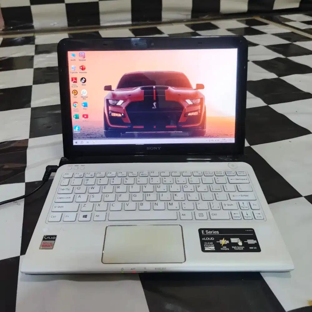 Sony vaio 12inch slim Ram8GB/ssd128GB bogor