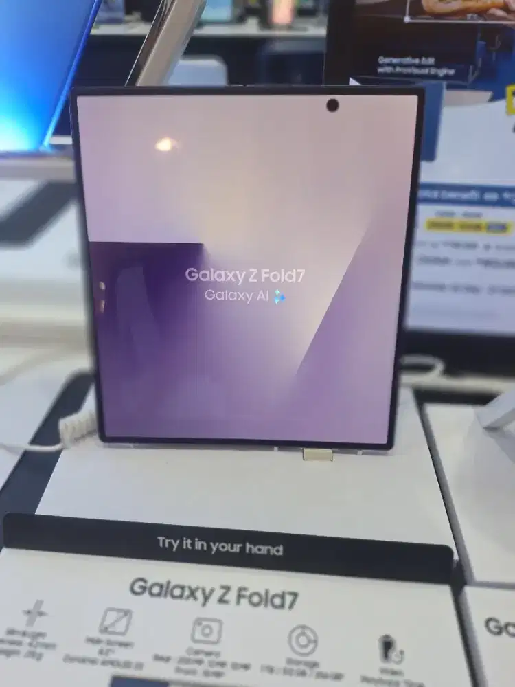 SAMSUNG GALAXY Z FOLD 7