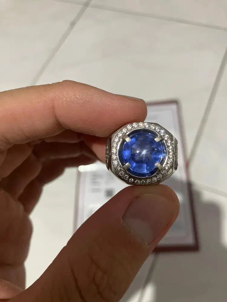 Blue safir ceylon srilanka