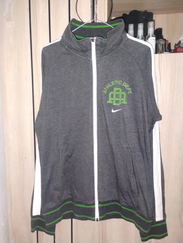 Tracktop Nike very good condition