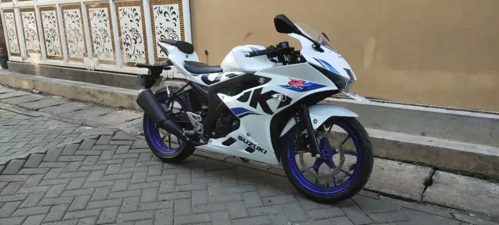 Suzuki : GSX R 150.Keyless Th 2019nDki Bulan 04-2026 Mls Ora