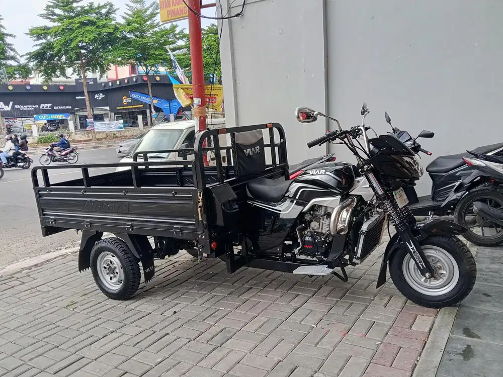 Viar karya new 200L 2024 seperti baru KM 1000