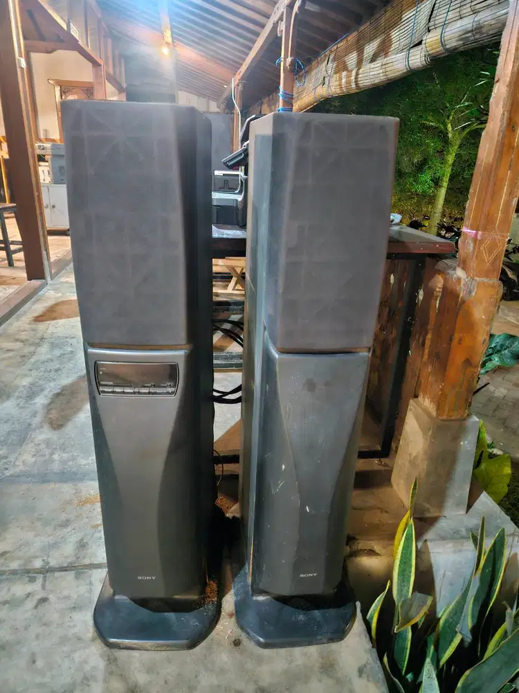 Aktif Speaker SONY kondisi normal, dijual krn gak kepake- normal
