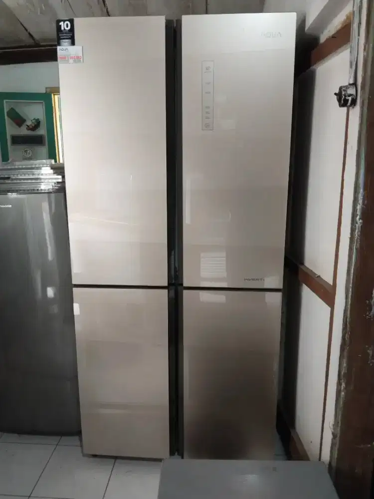 Kulkas side by side 4 pintu Aqua