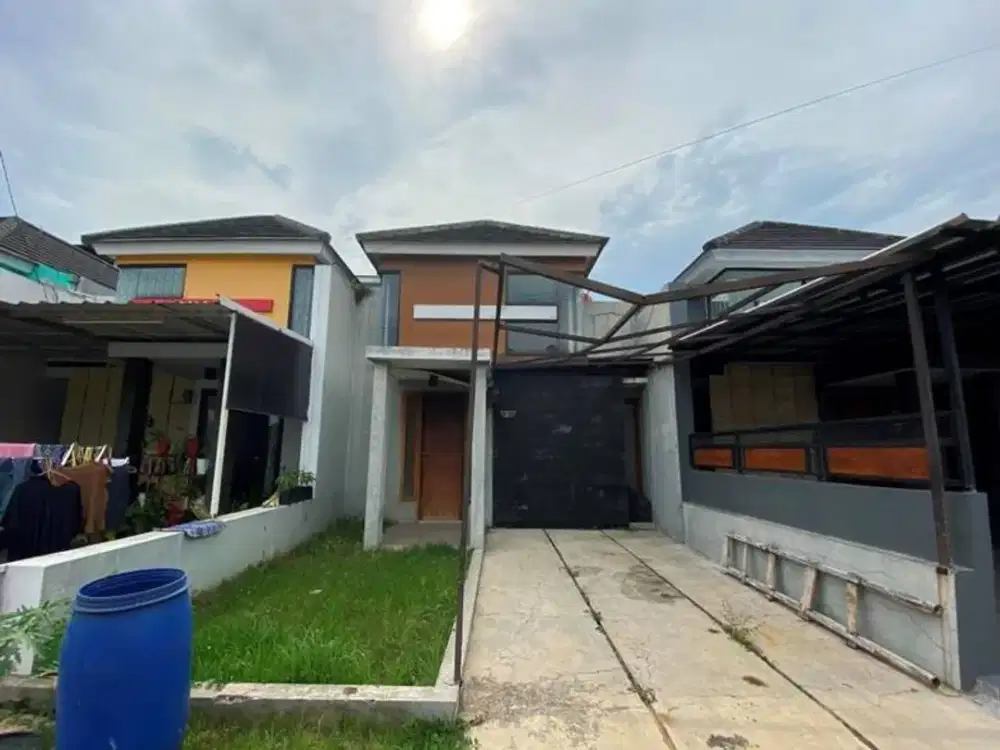 Lelang rumah de green villa mutiara residance ciganitri bandung