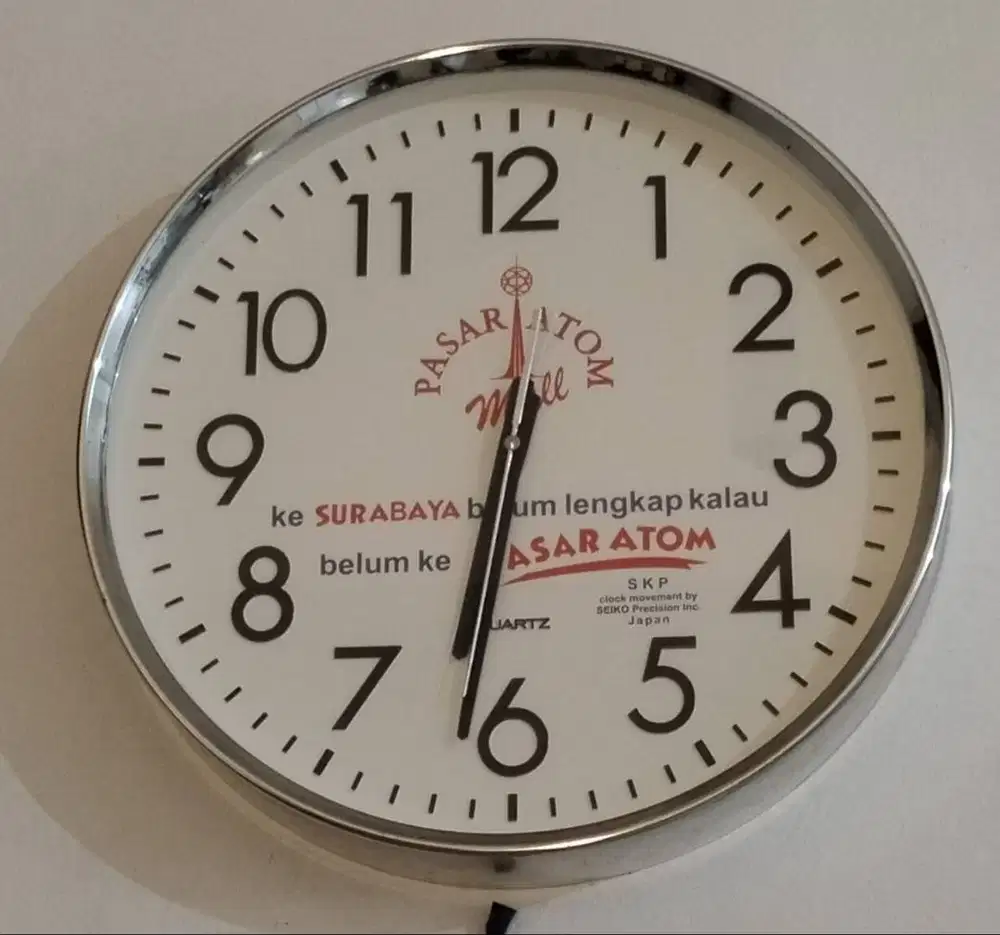 Jam dinding ukuran jumbo besar PASAR ATOM