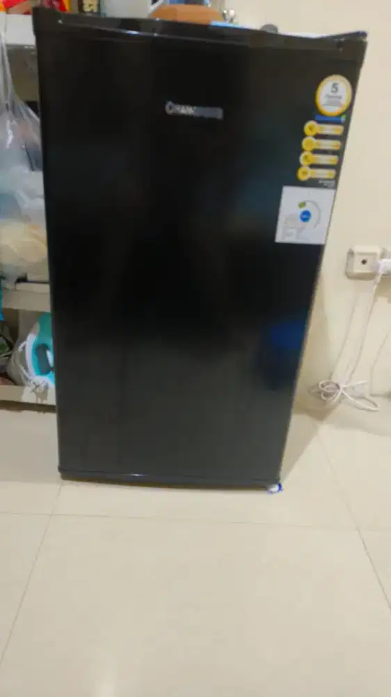 KULKAS CHANGHONG CBC 100 HITAM