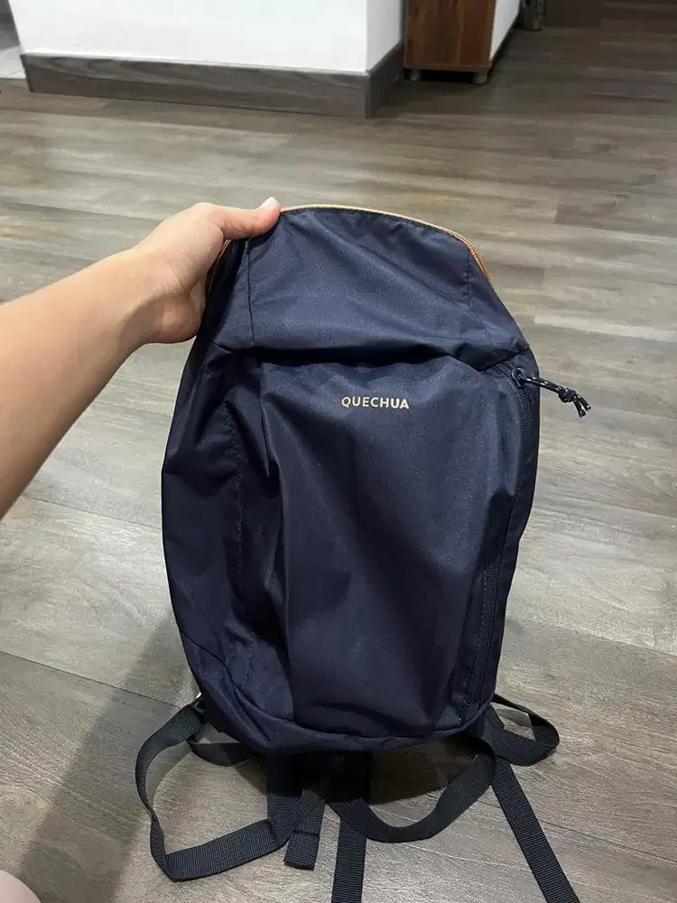 New Tas Quechua Black and Navy