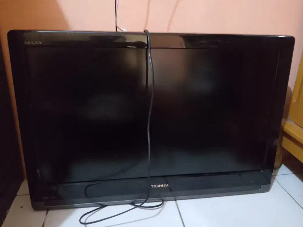 TV Toshiba Analog 32 inc.