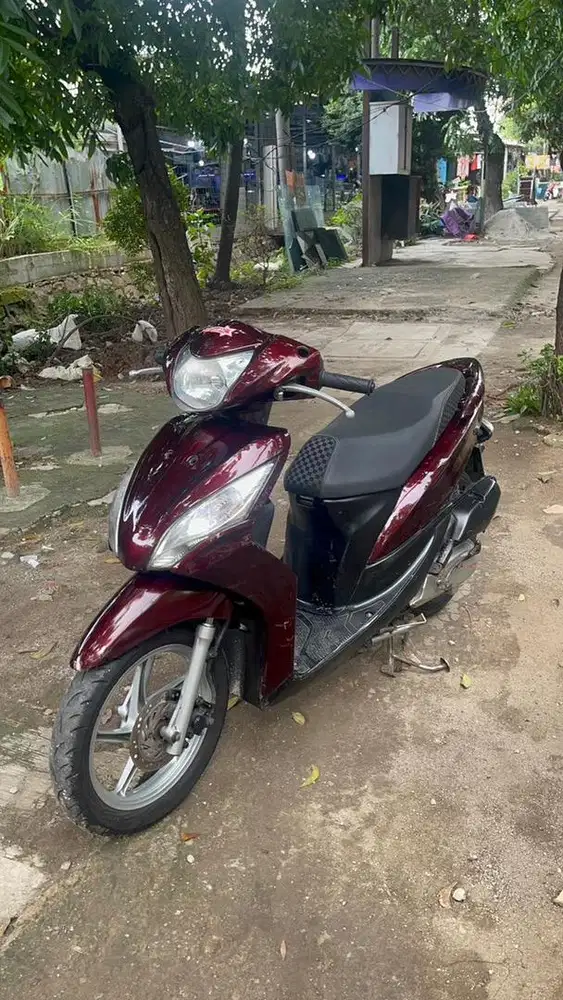 HONDA SPACY 2011