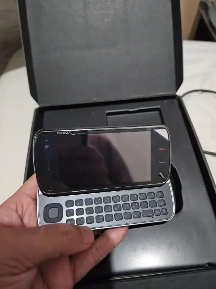 NOKIA 97 KOLEKTOR
