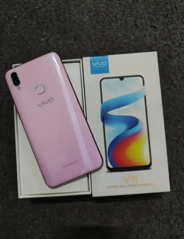 Vivo V11 4/64 Fullset Murah
