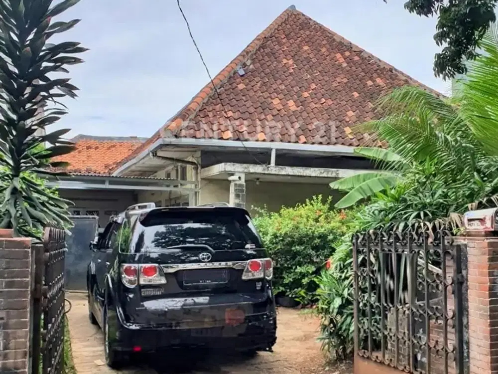 Rumah Pinggir Jalan Raya Manggarai Cocok Untuk Bank Resto Kantor