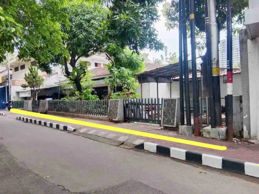 Tanah Bangunan Di Jalan Premium Solo Kota