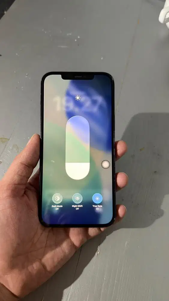 Dijual Iphone 12 Promax 512GB Blue Terdaftar Hp charger