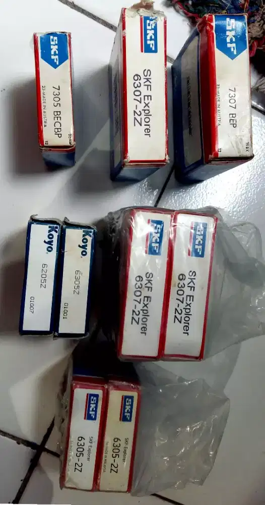 Bearing bekas masih segel