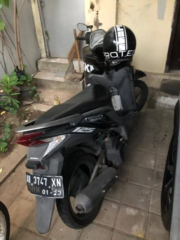 Di jual Motor Vario mesin mulus tahun 2013