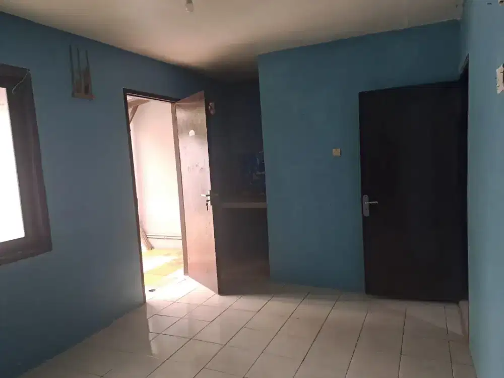 Di Kontrakkan Rumah di Ciawitali Cimahi