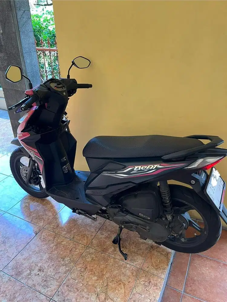 Beat Esp CBS ISS 2019 Hitam Magenta (tipe tertinggi)