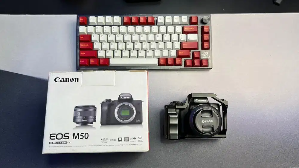 Canon M50 + Kit Lens Mulus