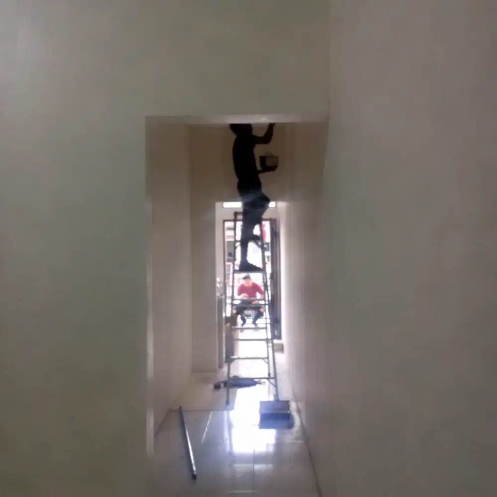 Tukang cat finishing sipil