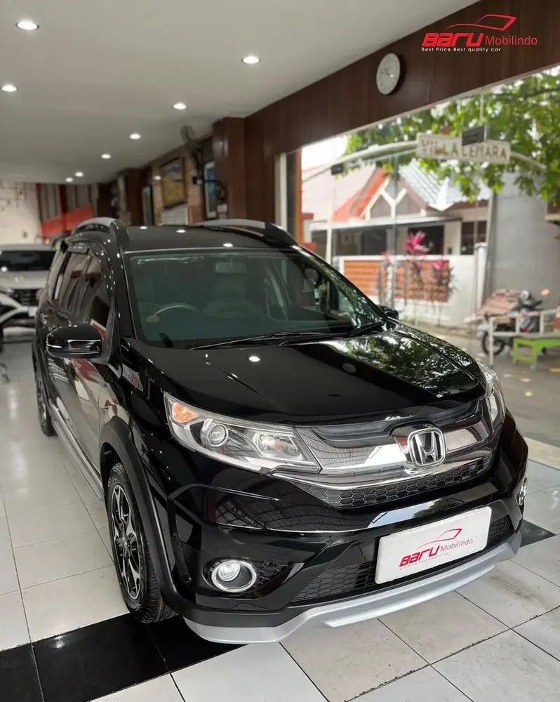 Honda BRV 2016 AT E CVT Prestige Tgn 1 Pjk Baru Ban Baru Low KM 67 Rb
