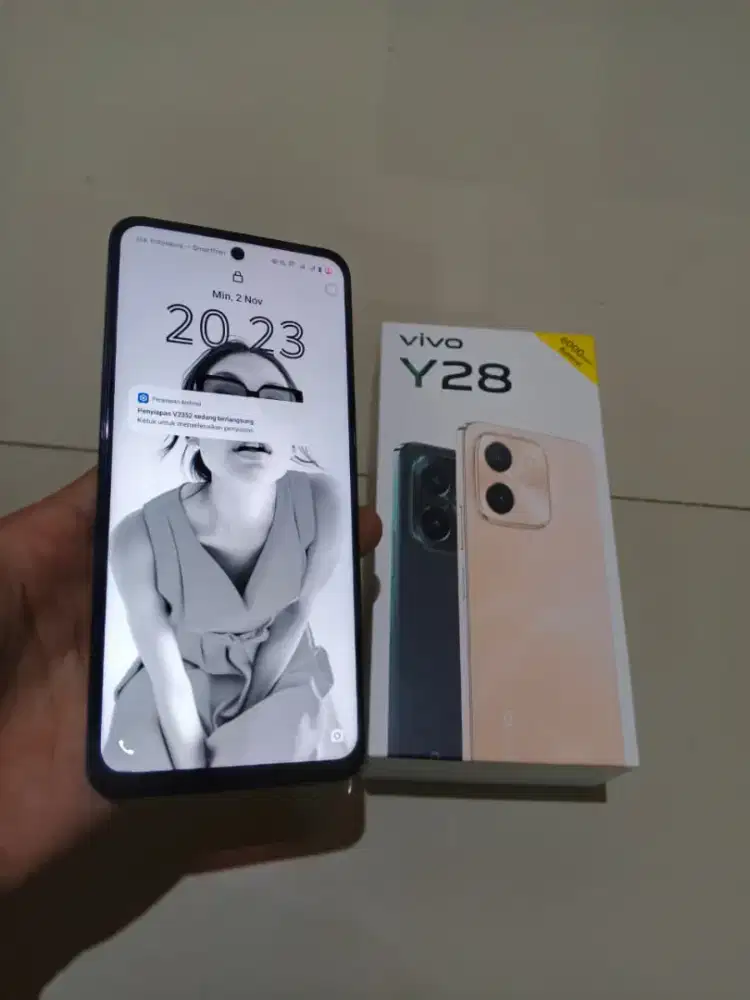 Vivo Y28 8+8 256 Fullset mulus like new