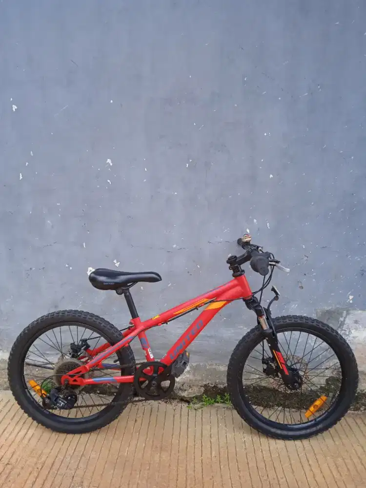 MTB kidz united monanza ukuran 20