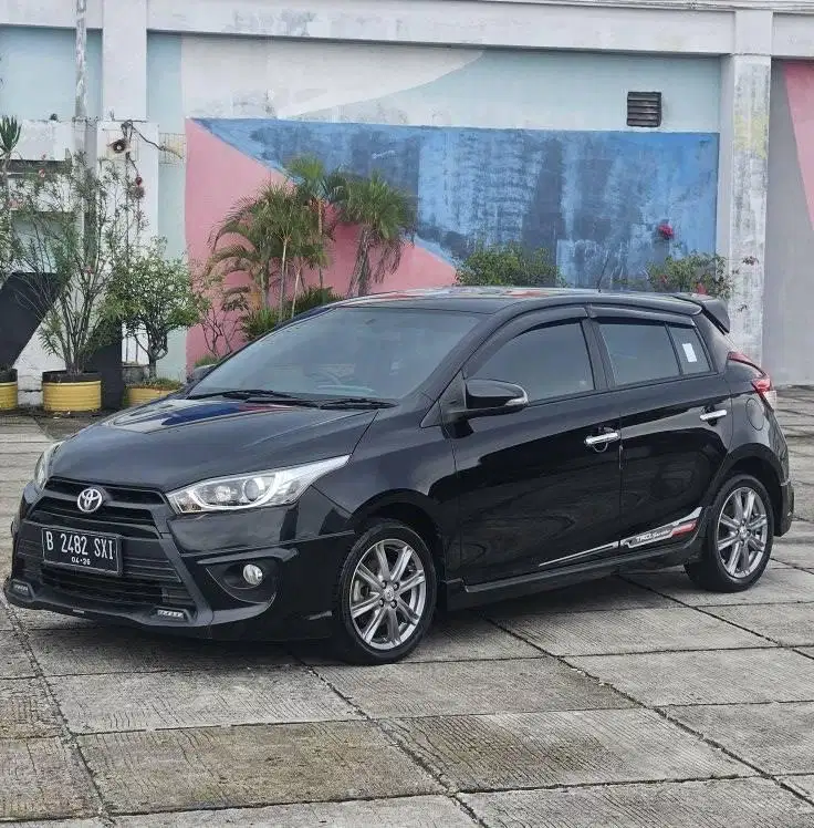Toyota Yaris 2016 A/T Trd sportivo  km 40 ribuan record istimewa