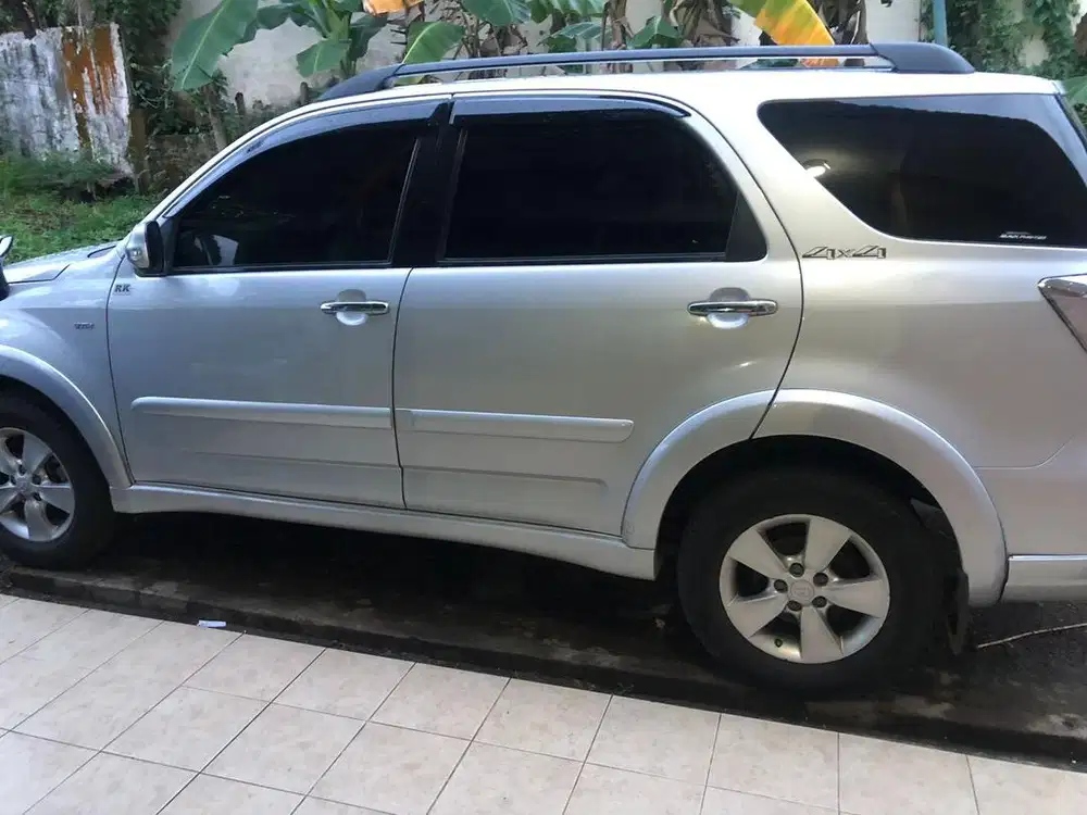 Toyota Rush 1.5 G MT 2012