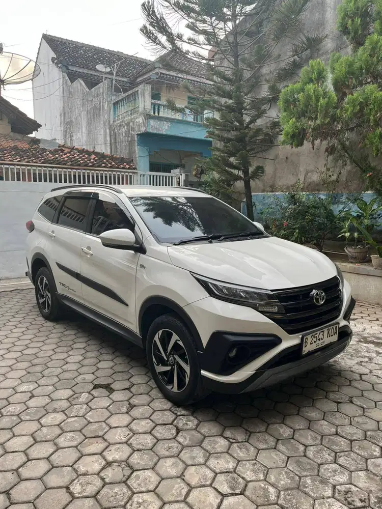 Toyota Rush TRD MT 2019