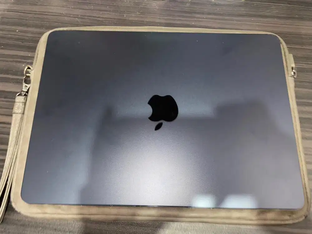 MACBOOK AIR M2 2022