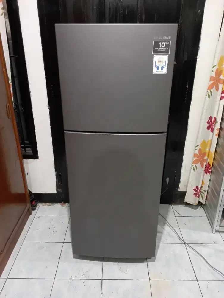 Kulkas 2 pintu samsung digital