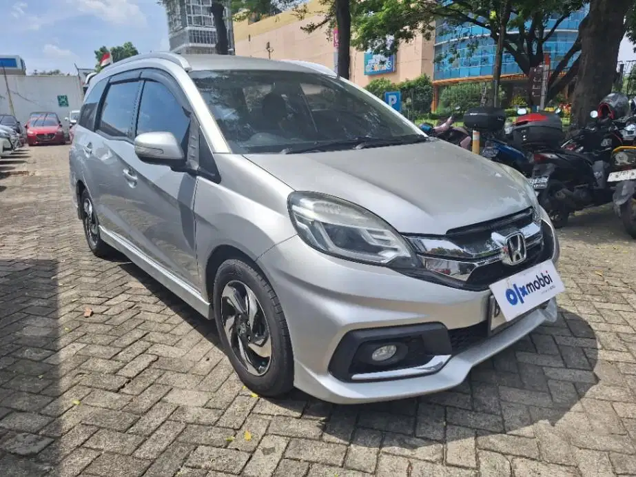 DP MURAH Honda Mobilio 1.5 RS Bensin-AT 2015 Abu CVKDB