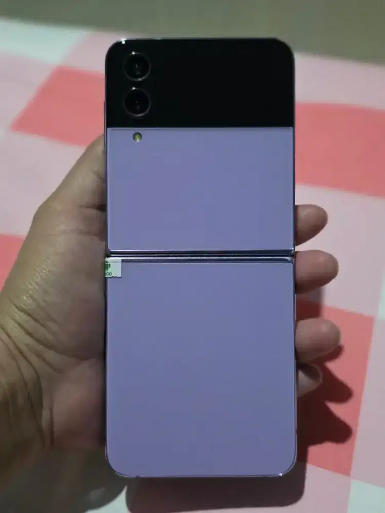 Samsung Z Flip 4 Ram 8/256