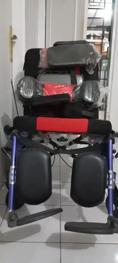 Kursi Roda Siap Pakai Lengkap