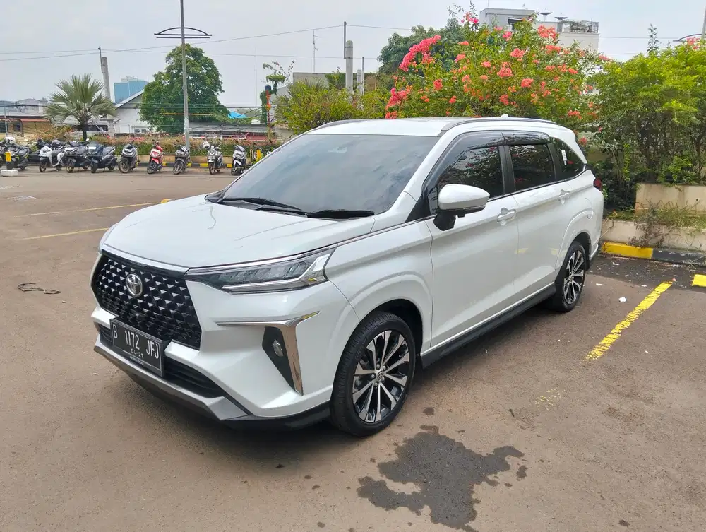 Toyota Avanza 1.5 Q TSS AT 2022 Putih Like New