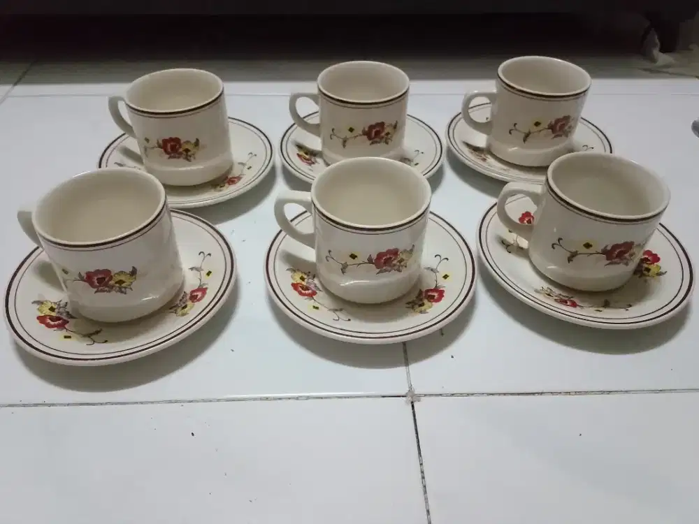 Barang Barang Dijual (Baca Deskripsi yaa)