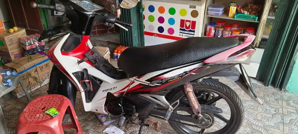 Honda supra x125 fi
