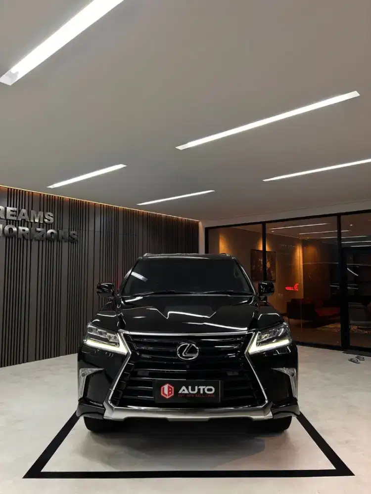 Lexus LX570 Luxury AT 2017 Hitam Km60rb B2202CBF Nik 2016