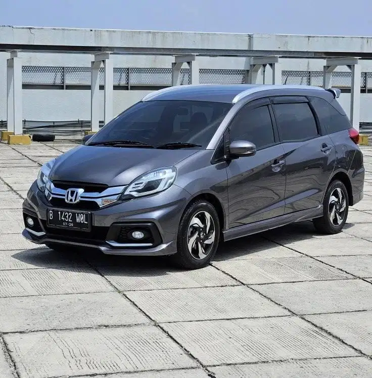 Honda Mobilio 2016 RS A/T tgn 1 dari baru istimewa record honda