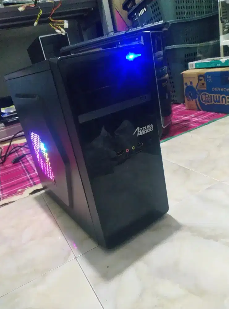 PC Gen3 Core i3 3220 8Gb fan RGB buat harin olshop oke