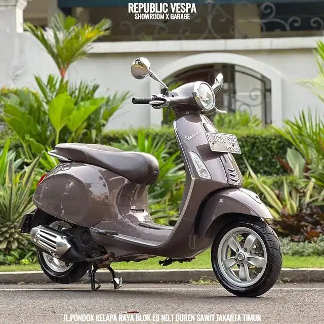 DIJUAL VESPA PRIMAVERA 150 IGET TH 2016 PERFECT CONDITION