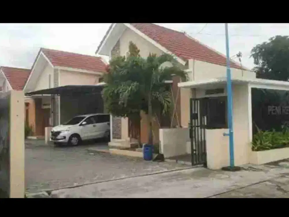 Di jual murah hdp Timur di selatan RS Oen Solo baru