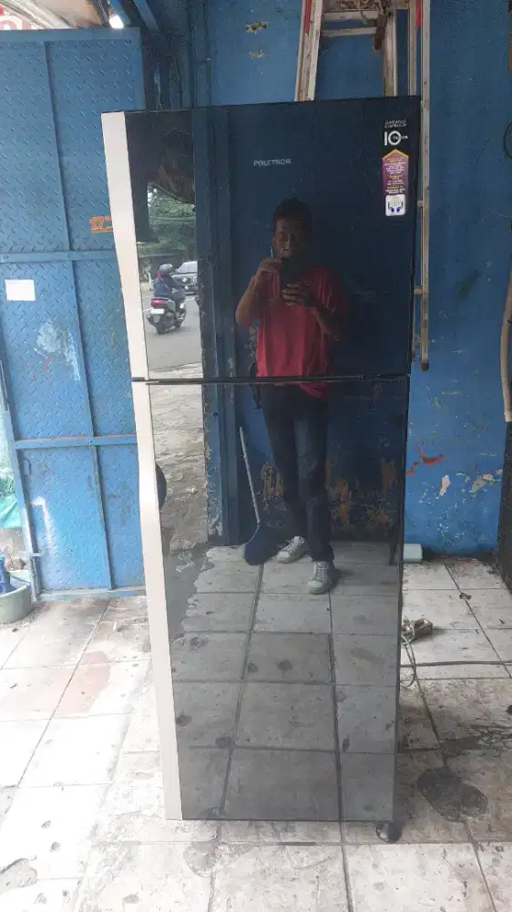 Kulkas Polytron Smart Inverter 2 Pintu