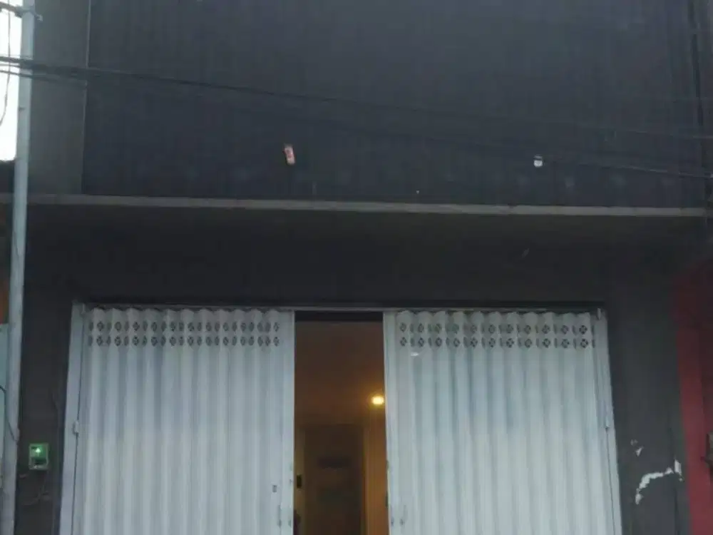 SEWAKAN RUKO 2 LT DI NYAMPLUNGAN AREA PABEAN CANTIAN SURABAYA