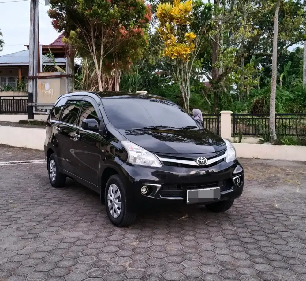 Avanza thn 2015 upgrade G km antik 74.rb asli