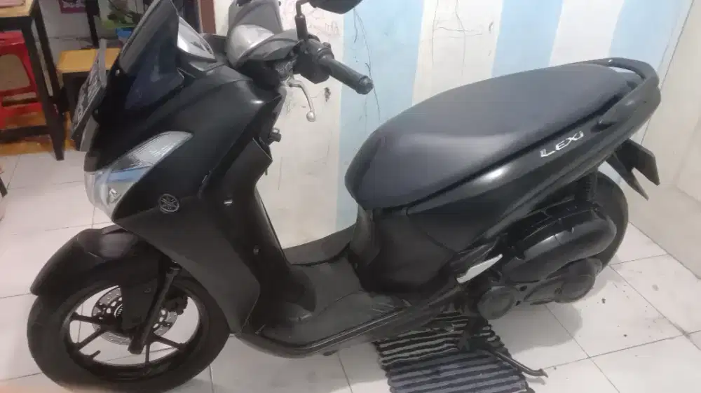 Dijual cepat Yamaha Lexi 125 tahun 2018