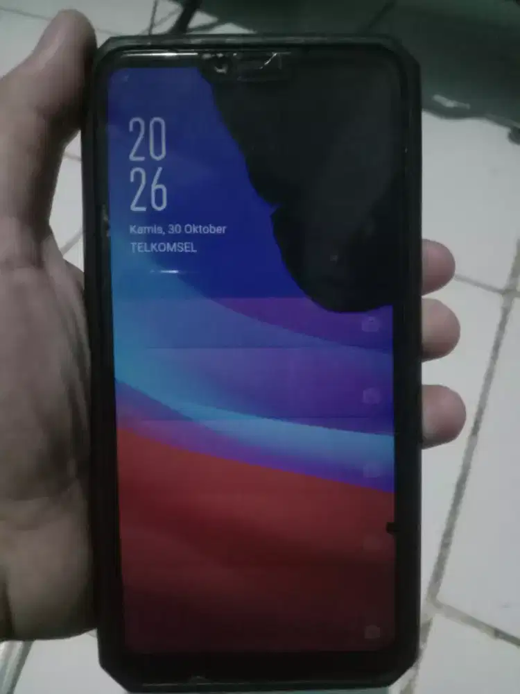 Oppo A3S 2/16 ( Harus Ganti LCD)